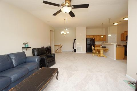 2075 Commons Cir, Batavia, OH 45103 photo 5