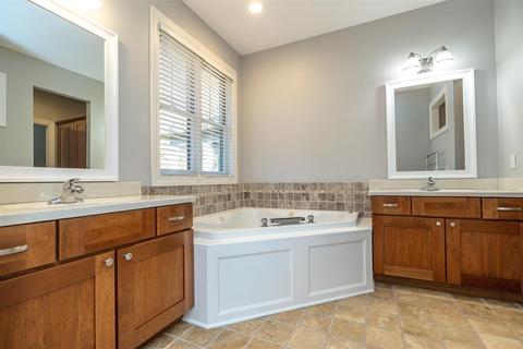 8483 Morgans Run Dr, Morrow, OH 45152 photo 18