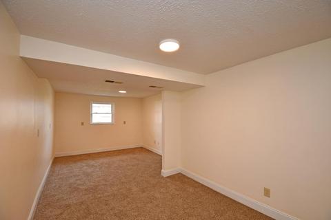 1708 Atson Ln, Cincinnati, OH 45205 photo 23