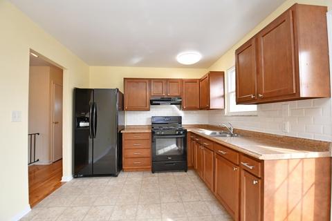 1708 Atson Ln, Cincinnati, OH 45205 photo 10
