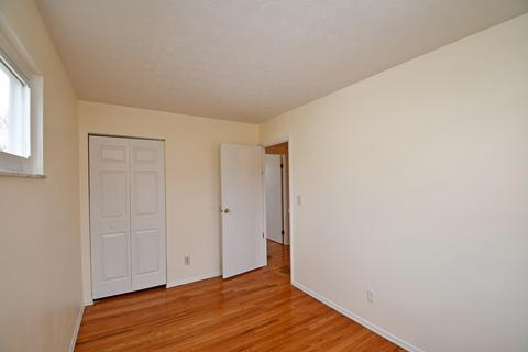 1708 Atson Ln, Cincinnati, OH 45205 photo 15