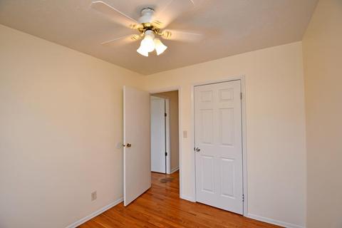 1708 Atson Ln, Cincinnati, OH 45205 photo 17