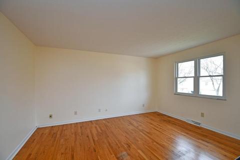 1708 Atson Ln, Cincinnati, OH 45205 photo 4