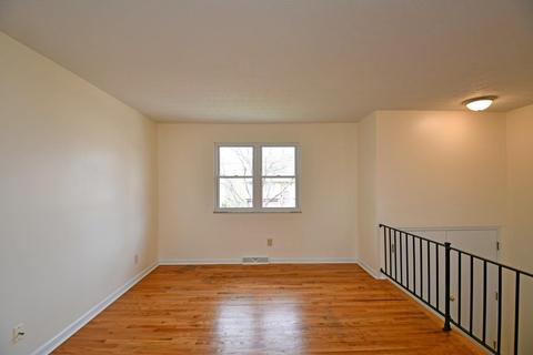 1708 Atson Ln, Cincinnati, OH 45205 photo 5