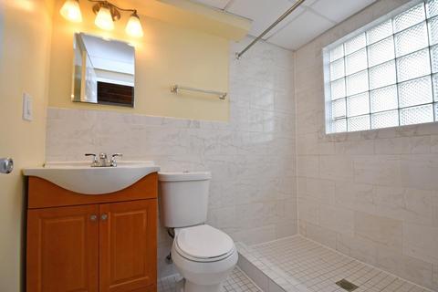 1708 Atson Ln, Cincinnati, OH 45205 photo 19