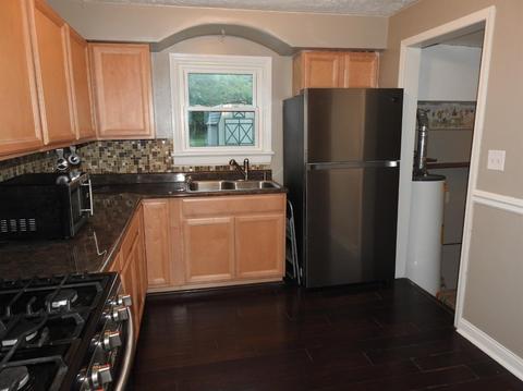 593 Hamblin Dr, Cincinnati, OH 45255 photo 8