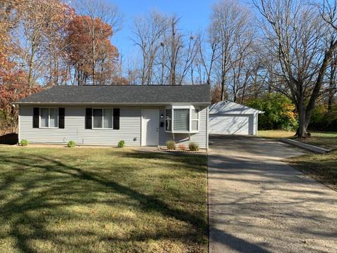 8570 Bobolink Dr, Cincinnati, OH 45231 photo 1