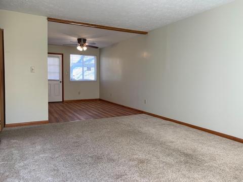 8570 Bobolink Dr, Cincinnati, OH 45231 photo 4