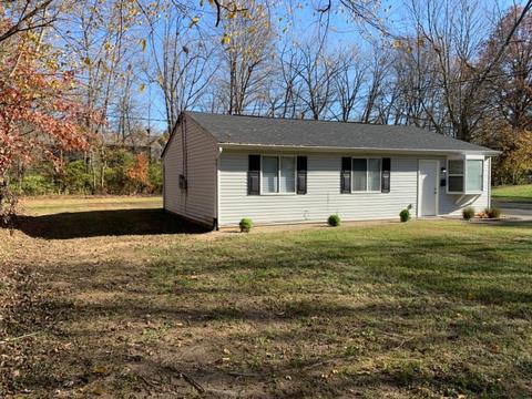 8570 Bobolink Dr, Cincinnati, OH 45231 photo 2