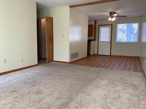 8570 Bobolink Dr, Cincinnati, OH 45231 photo 5