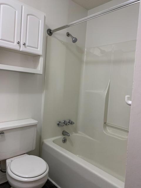 8570 Bobolink Dr, Cincinnati, OH 45231 photo 12