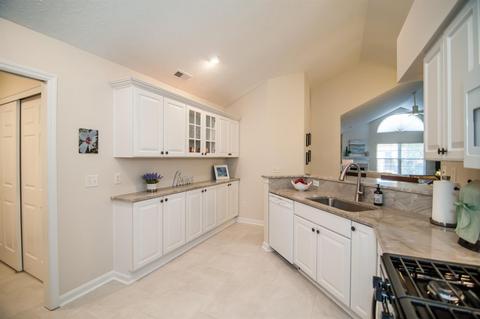 153 Villa Pointe Dr, Springboro, OH 45066 photo 11