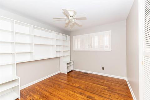 8522 Pringle Dr, Cincinnati, OH 45231 photo 16