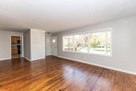 8522 Pringle Dr, Cincinnati, OH 45231 photo 5