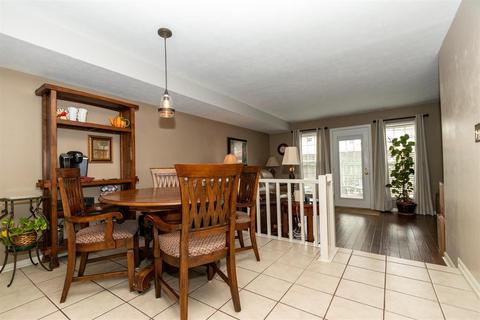 8064 Hetz Dr, Cincinnati, OH 45242 photo 9