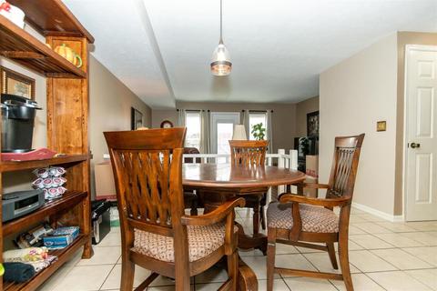 8064 Hetz Dr, Cincinnati, OH 45242 photo 8