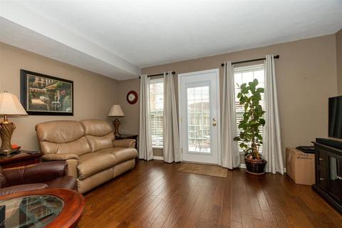 8064 Hetz Dr, Cincinnati, OH 45242 photo 5