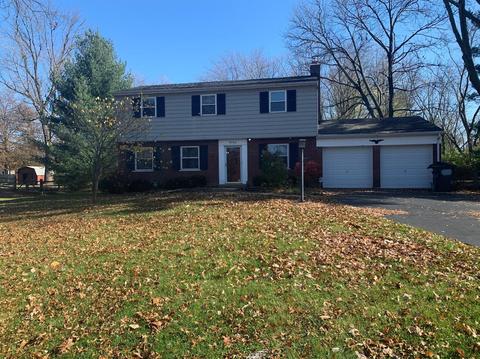 9562 Iris Dr, West Chester, OH 45241 photo 1