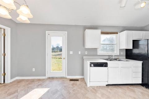 13106 Busch Rd, Sardinia, OH 45171 photo 7