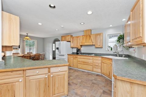 4042 Sterling Rd, Georgetown, OH 45121 photo 7