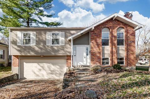 8305 Monroe Ave, Cincinnati, OH 45236 photo 1
