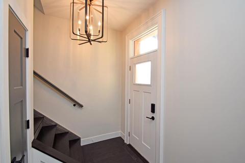 3024 Hackberry St, Cincinnati, OH 45206 photo 6