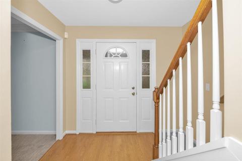 8523 Weller Rd, Montgomery, OH 45249 photo 3
