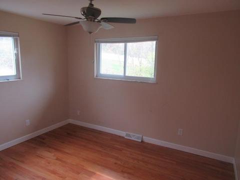 575 Marion Rd, Woodlawn, OH 45215 photo 6
