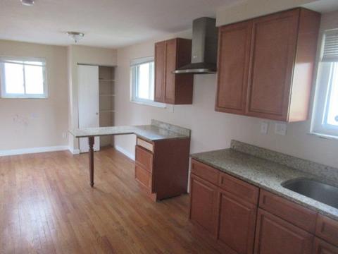 575 Marion Rd, Woodlawn, OH 45215 photo 3