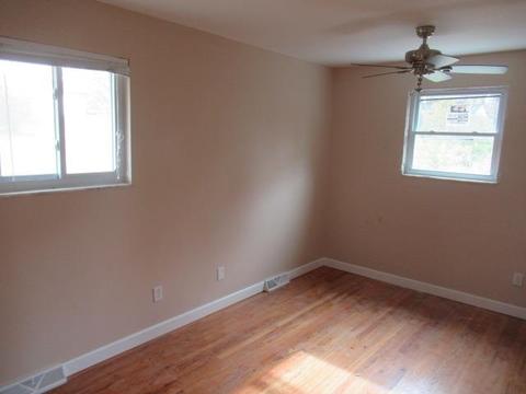575 Marion Rd, Woodlawn, OH 45215 photo 7