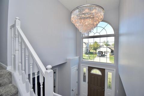 12172 Deer Chase Dr, Cincinnati, OH 45240 photo 2