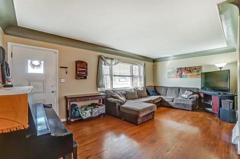 85 Junefield Ave, Greenhills, OH 45218 photo 5