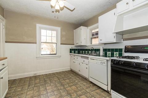 6906 Windward St, Cincinnati, OH 45227 photo 17