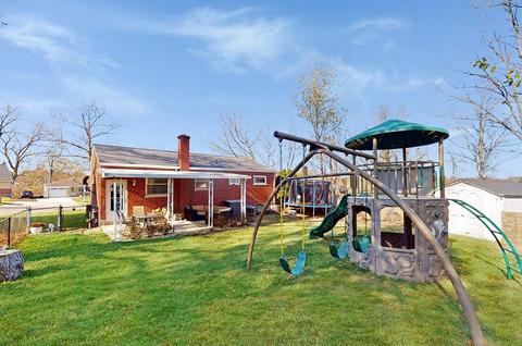 308 Anders Ct, Cincinnati, OH 45238 photo 4