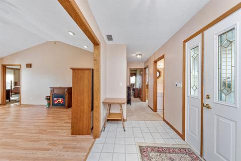 421 Spring St, Williamsburg, OH 45176 photo 5