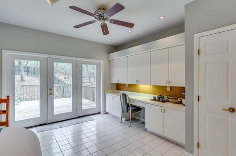 3927 Cooper Rd, Blue Ash, OH 45241 photo 17