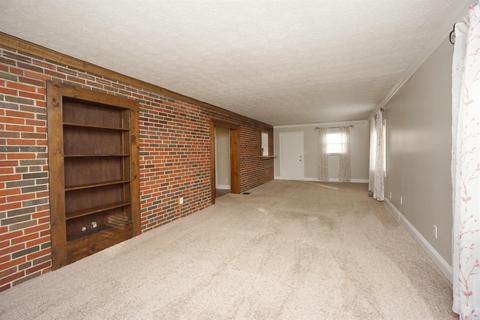7900 Colette Ln, Cincinnati, OH 45224 photo 16