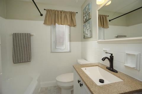 7900 Colette Ln, Cincinnati, OH 45224 photo 20