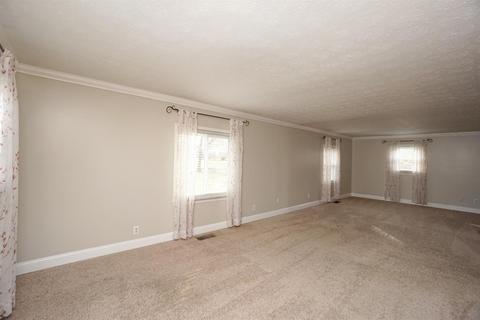 7900 Colette Ln, Cincinnati, OH 45224 photo 14