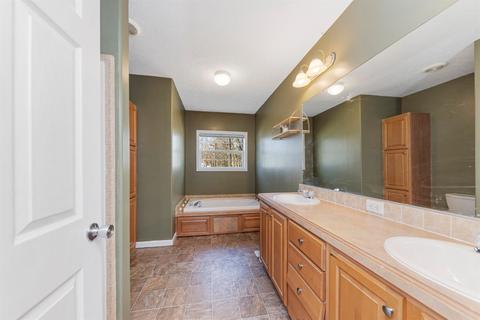 4227 E Fork Hills Dr, Batavia, OH 45103 photo 21