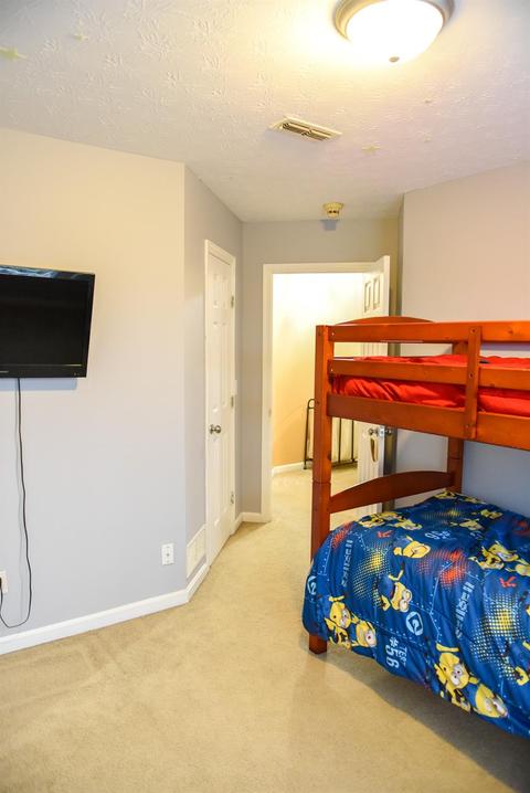 9910 Trapp Ln, Cincinnati, OH 45231 photo 15