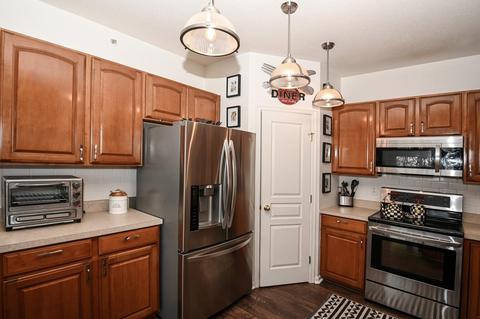 7466 Bridge Point Dr, Cincinnati, OH 45248 photo 13