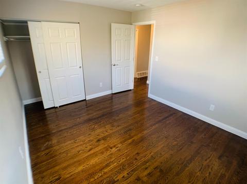 1303 Meredith Dr, Cincinnati, OH 45231 photo 13