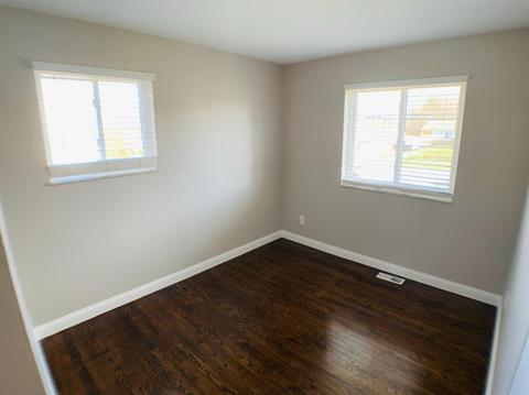 1303 Meredith Dr, Cincinnati, OH 45231 photo 11
