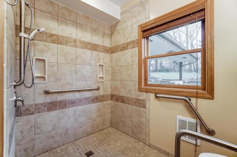 2431 Struble Rd, Cincinnati, OH 45231 photo 28