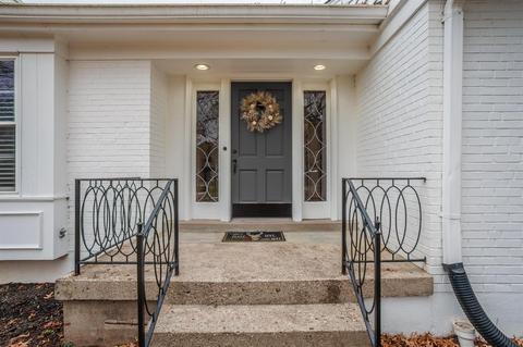 2878 Saddleback Dr, Cincinnati, OH 45244 photo 3