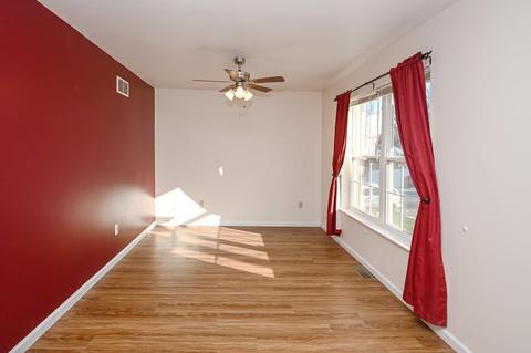 1699 Ashbrook Dr, Cincinnati, OH 45238 photo 4