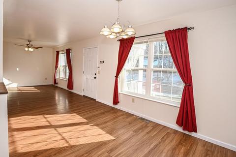 1699 Ashbrook Dr, Cincinnati, OH 45238 photo 9