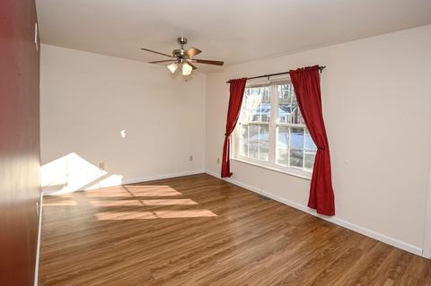 1699 Ashbrook Dr, Cincinnati, OH 45238 photo 5