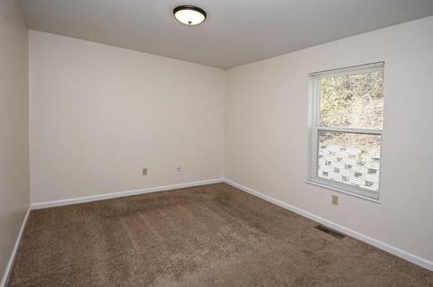 1699 Ashbrook Dr, Cincinnati, OH 45238 photo 24